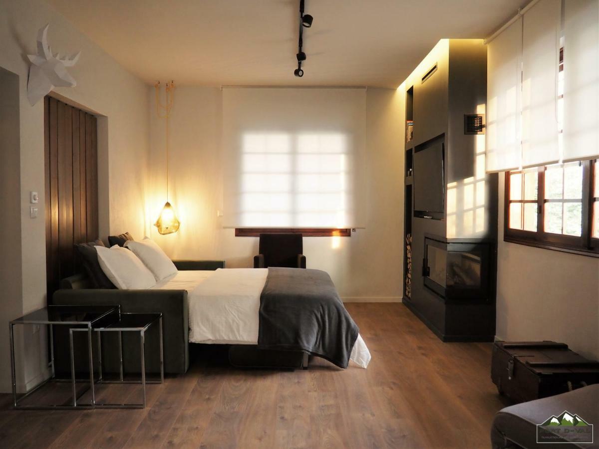 Fort D-Val Luxurious Apartment Ángistron Zewnętrze zdjęcie